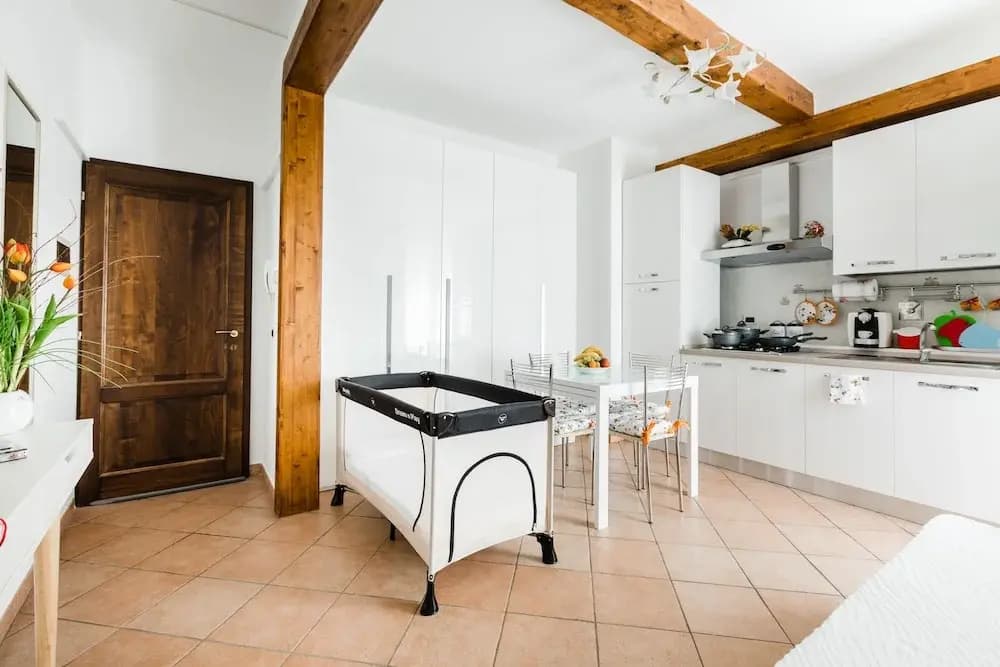 Florence Liona Apartments - photo 17