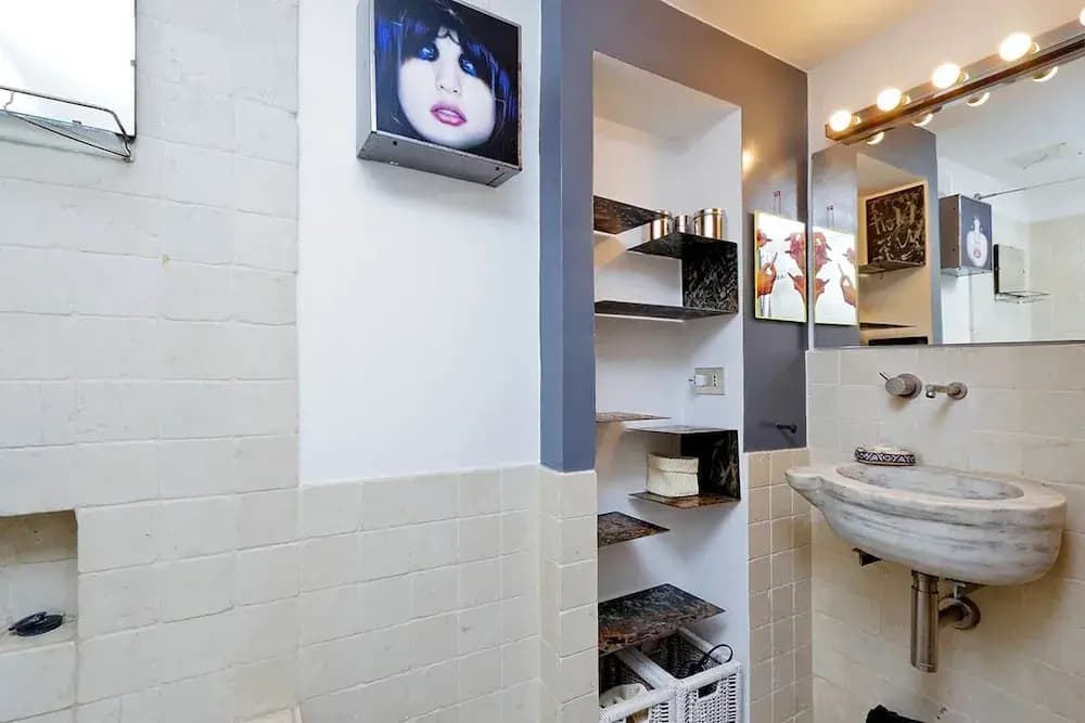 Monti Bright Apartment - photo 7