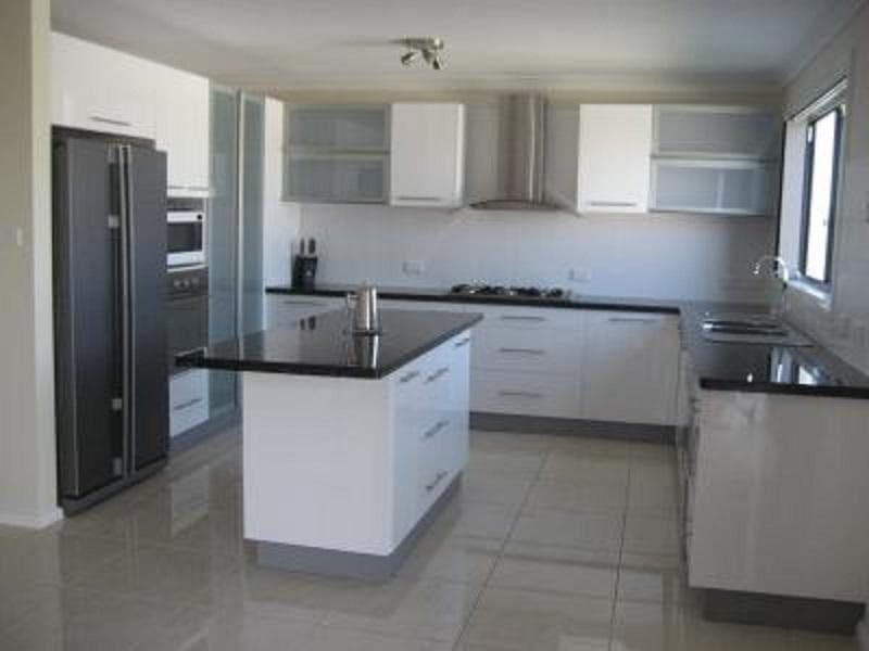 Yarra Glen Racecourse Apartments - photo 25