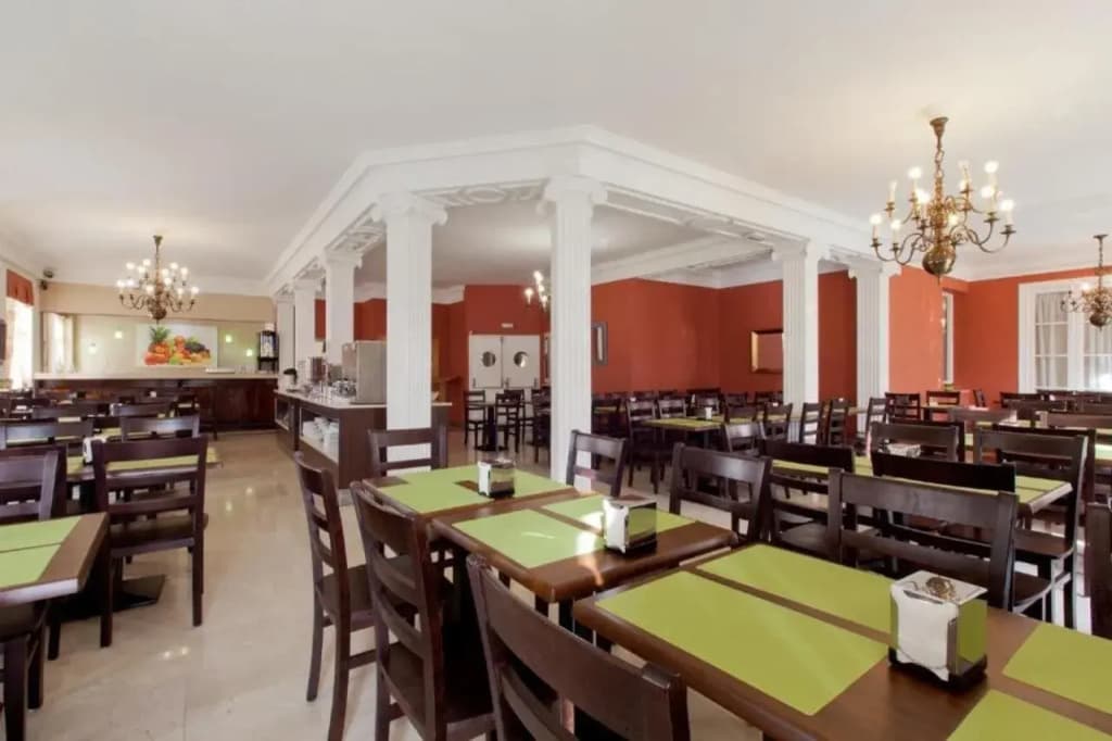 Hotel Mediodia - photo 23