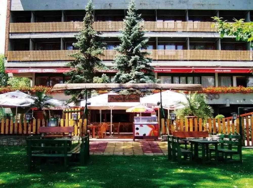 Monte Christo - main photo