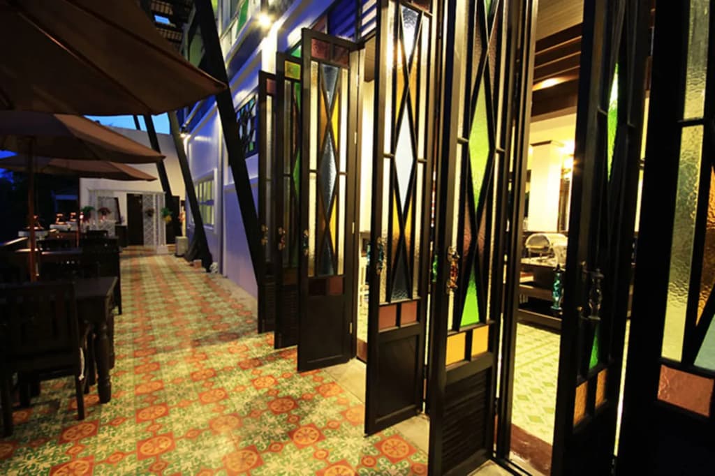 Dee Andaman Hotel - photo 8