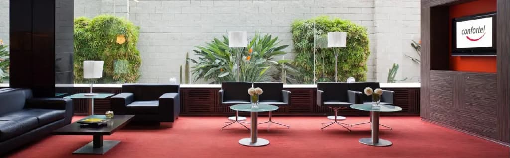 Hotel Ilunion Barcelona - photo 6