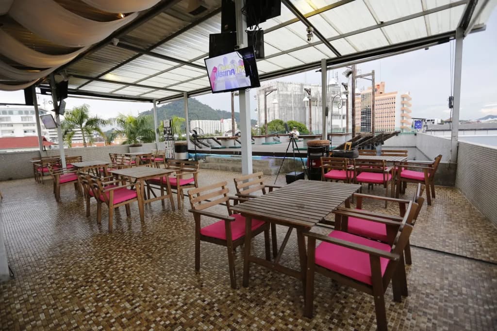 Quip Bed & Breakfast Phuket Hotel - photo 22