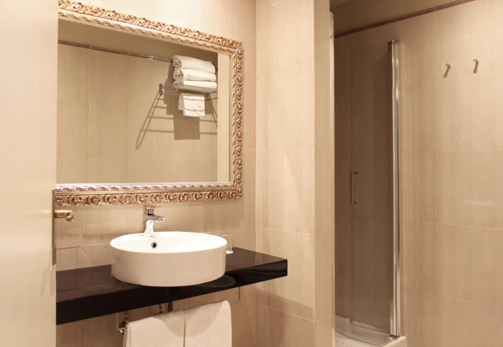 c-hotels Ambasciatori - photo 18
