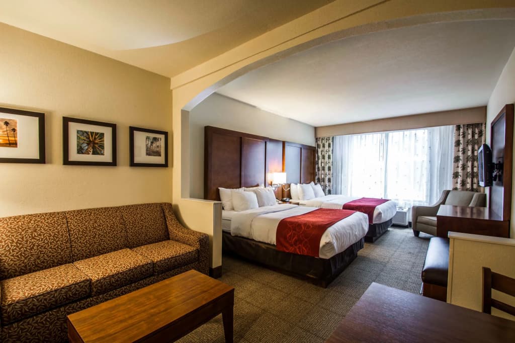 Comfort Suites Miami - Kendall - photo 7