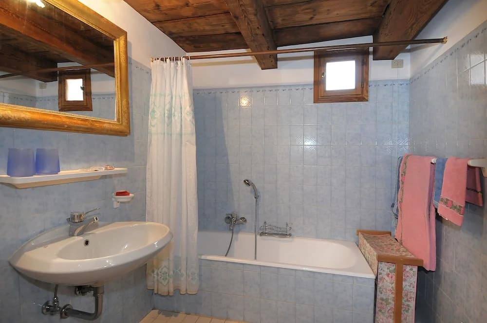 Palazzetto Da Schio - photo 9