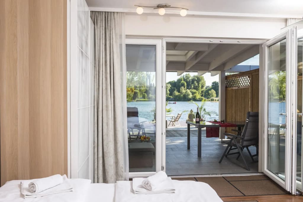 AJO Vienna Beach - Contactless Check-in - photo 4