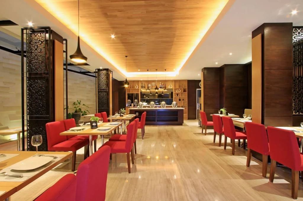 Ohana Hotel Kuta - photo 23