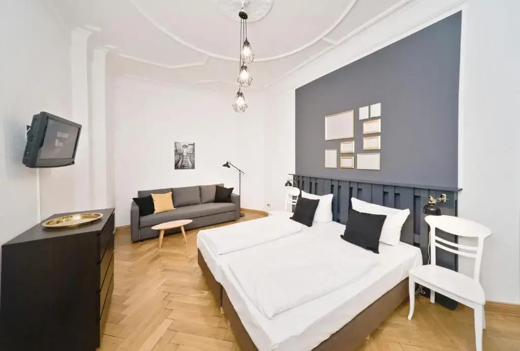 Old Town Apartments - photo 4