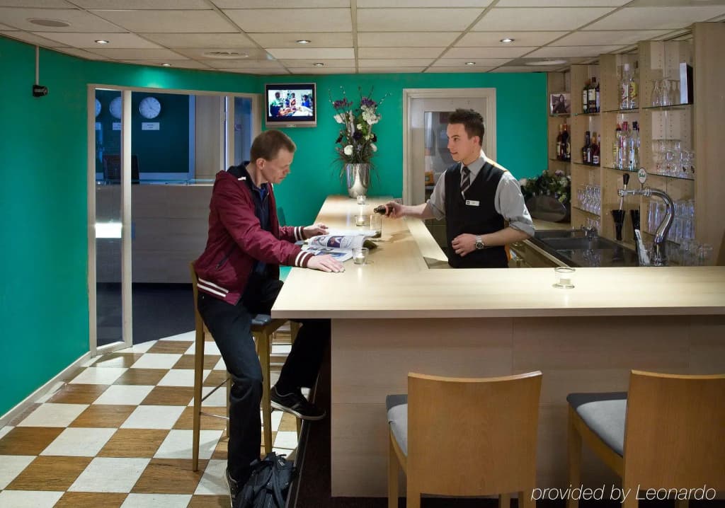 Leonardo Hotel Amsterdam Leidse Square - photo 37