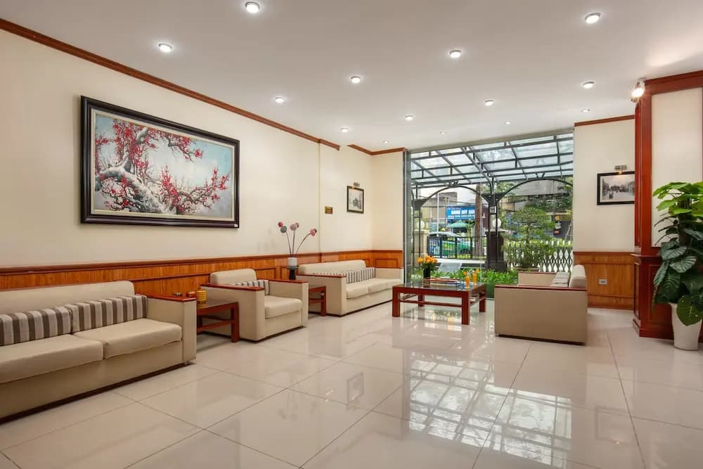 A25 Premium Hotel - 705 Lac Long Quan - photo 25
