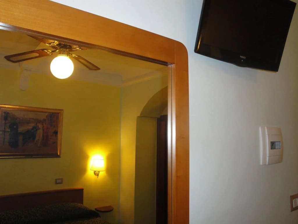 Hotel Santa Croce - photo 3