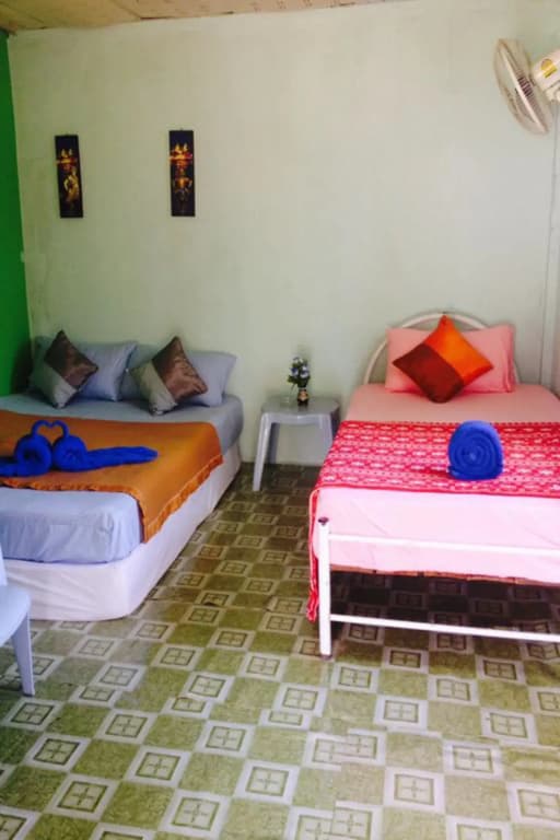 Unseen Bungalow - photo 4