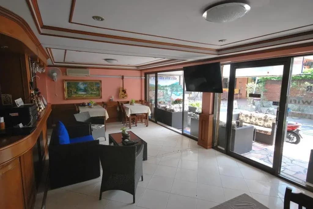 Kingfisher House And Bar - photo 4