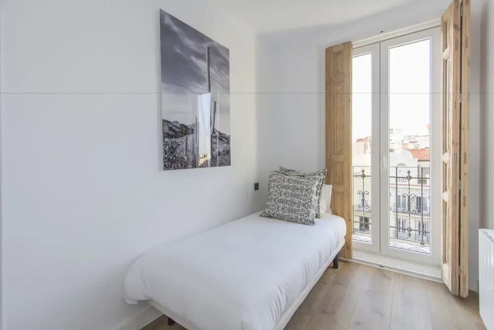 Dobo Rooms Juan Bravo 1 - photo 6