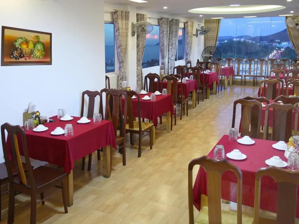 Glory Dragon Hotel - photo 18