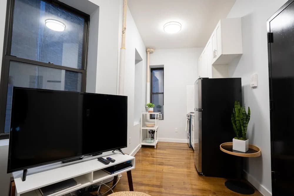 Two Bridges Apartments 30 Day Rentals - main photo