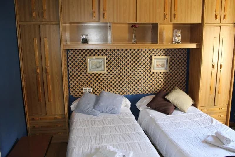 Casa de Huespedes Lourdes - photo 4