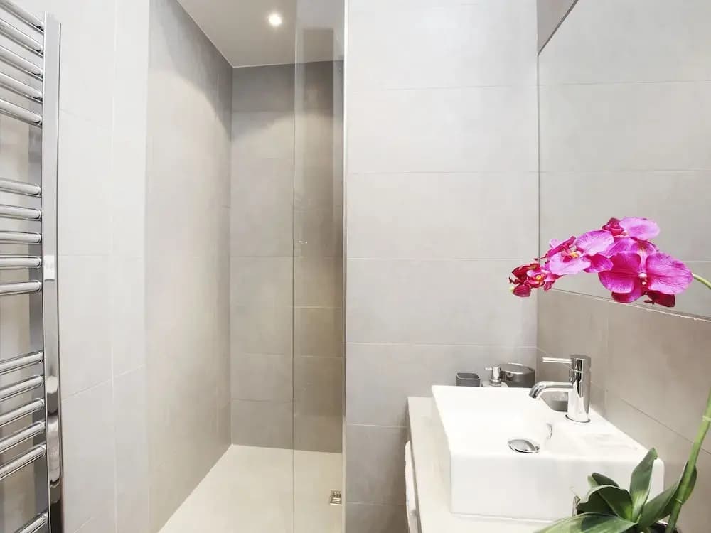 Luxury 3BDR Le Louvre I by Livinparis - photo 7