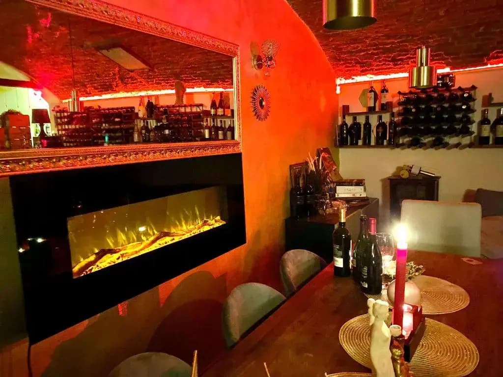 La Cave Rouge - fresh wine cave! - photo 2