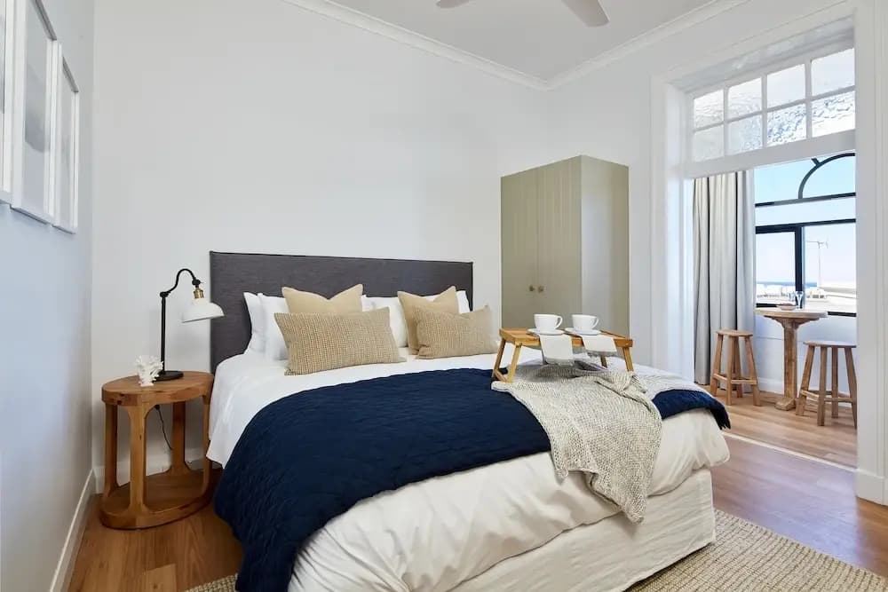 The Clovelly Hotel - photo 3