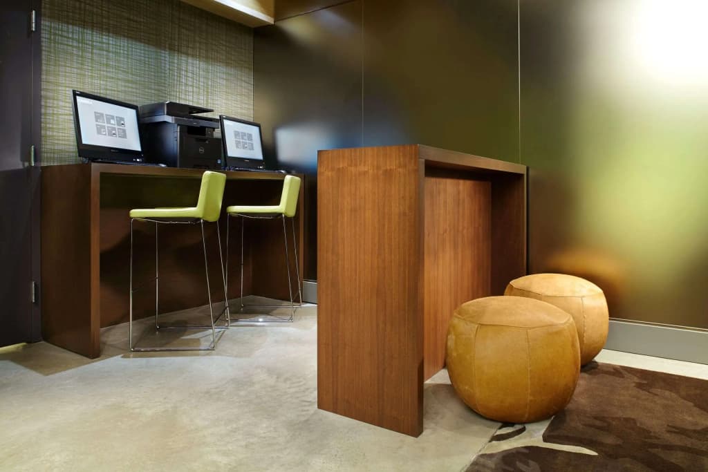 Cambria Hotel New York - Chelsea - photo 16