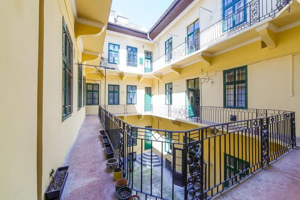 Real Apartments Vadasz - main photo