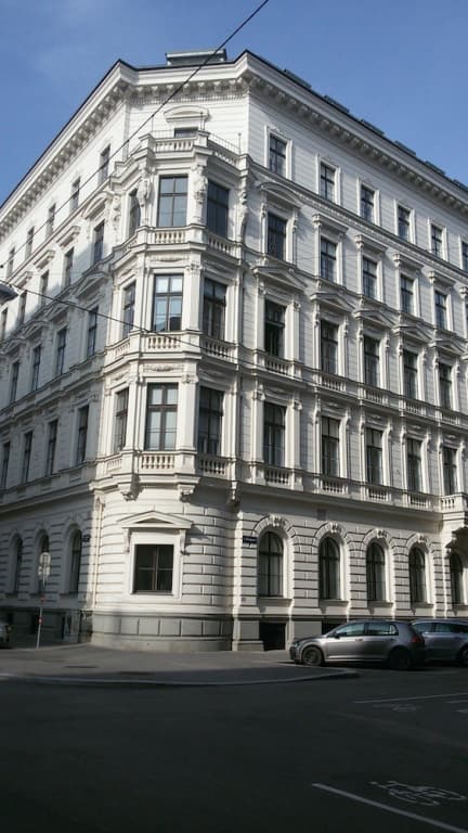 Sobieski City Apartment 10 - main photo