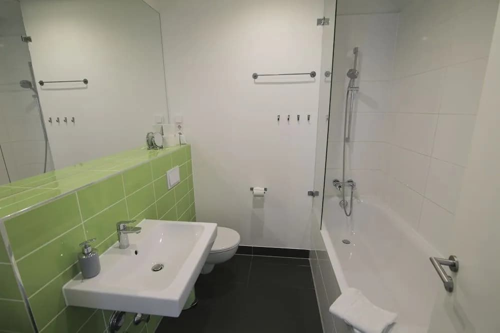 Holiday at Alexanderplatz Apartments - photo 9