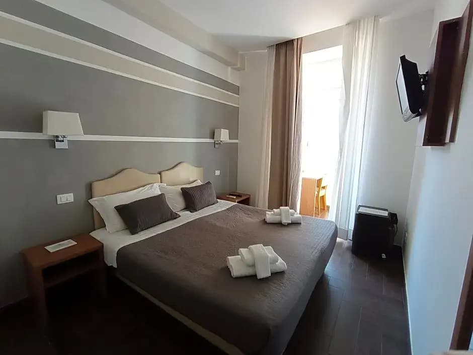Rome Travellers Hotel - photo 5