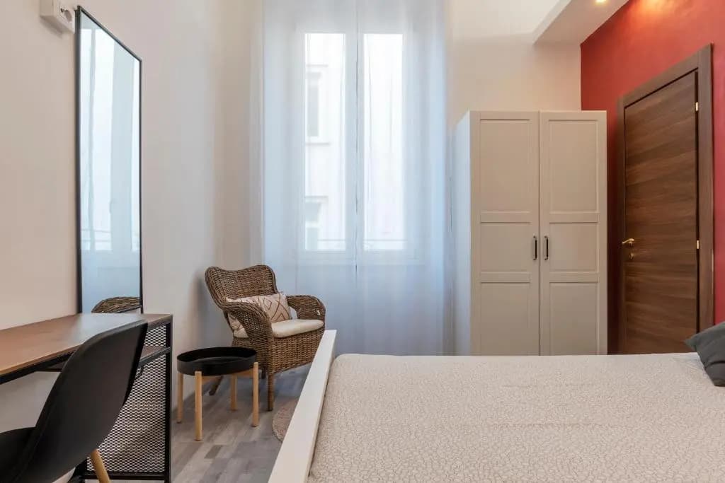 Roma Termini Big Apartment - photo 2