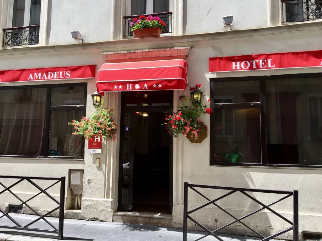 Amadeus Hotel - photo 20
