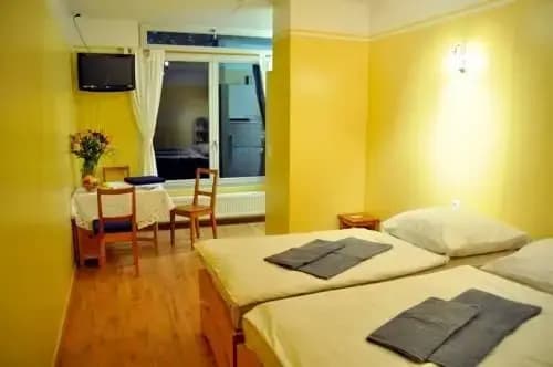 Mirbach Apartments - main photo