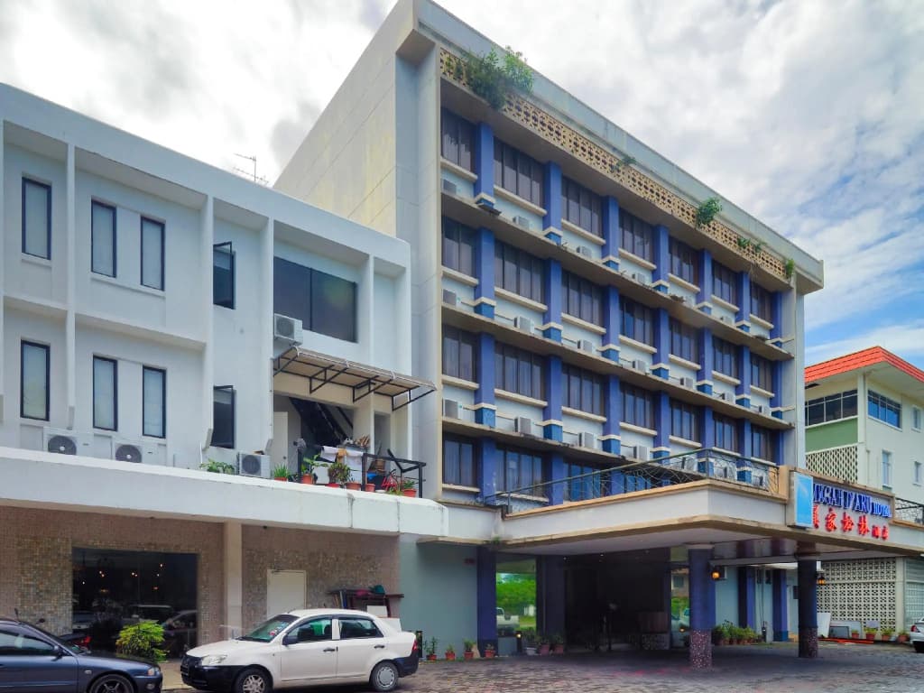 Megah D'Aru Hotel - main photo