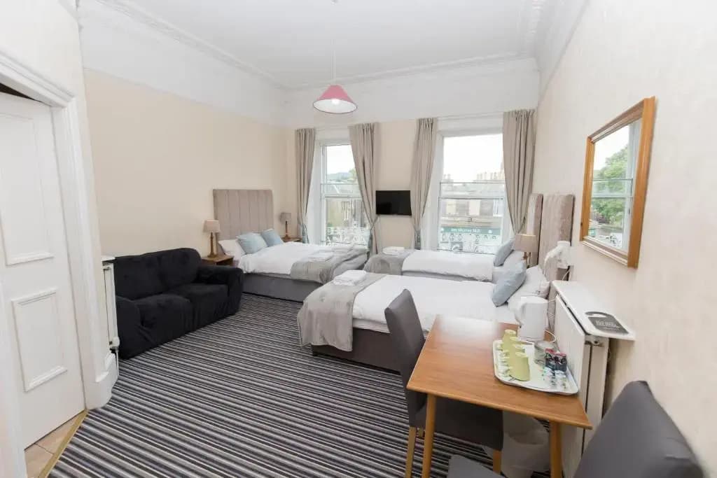 Edinburgh Rays Guest House - main photo