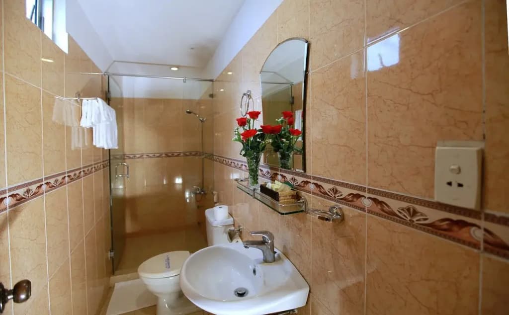 Lucky Star Saigon Hotel - photo 9