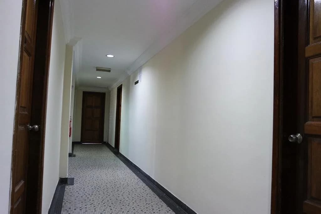 New Caspian Hotel - photo 2