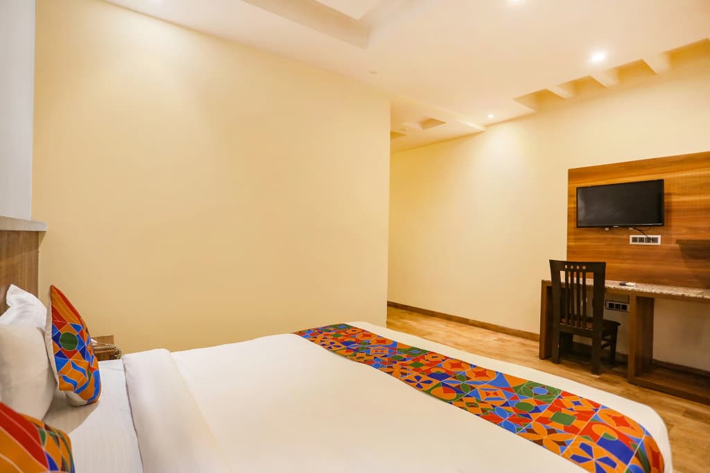 Hotel Royal Touch - photo 3