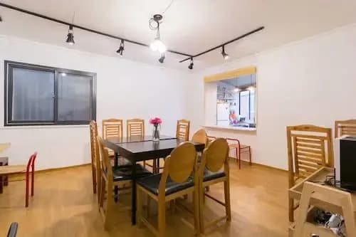 9 Road - Hostel - main photo