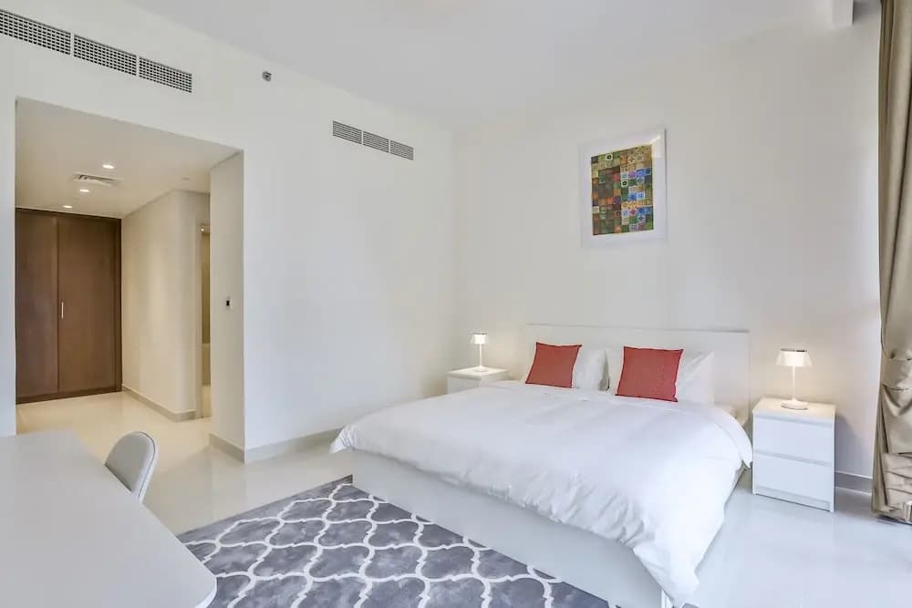 Driven Holiday Homes- Crescent Boulevard - photo 5