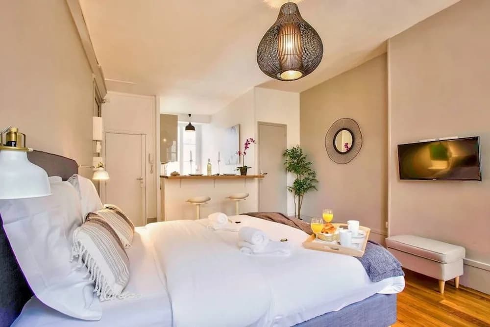 Amazing Location "saint Germain" - photo 3