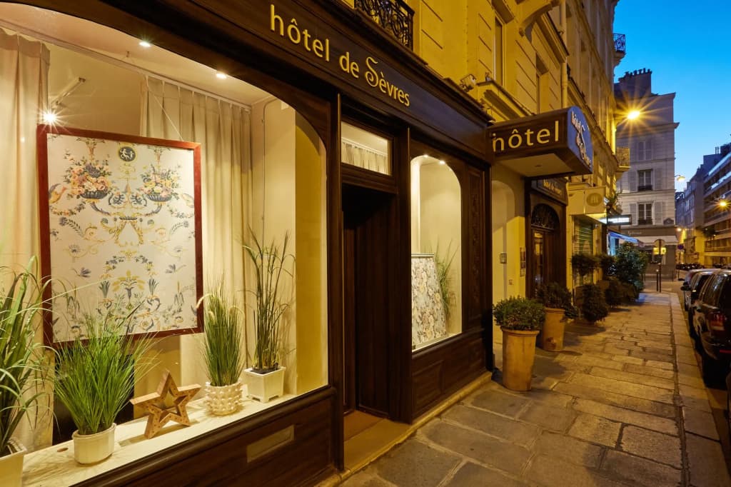 Hotel De Sevres - main photo