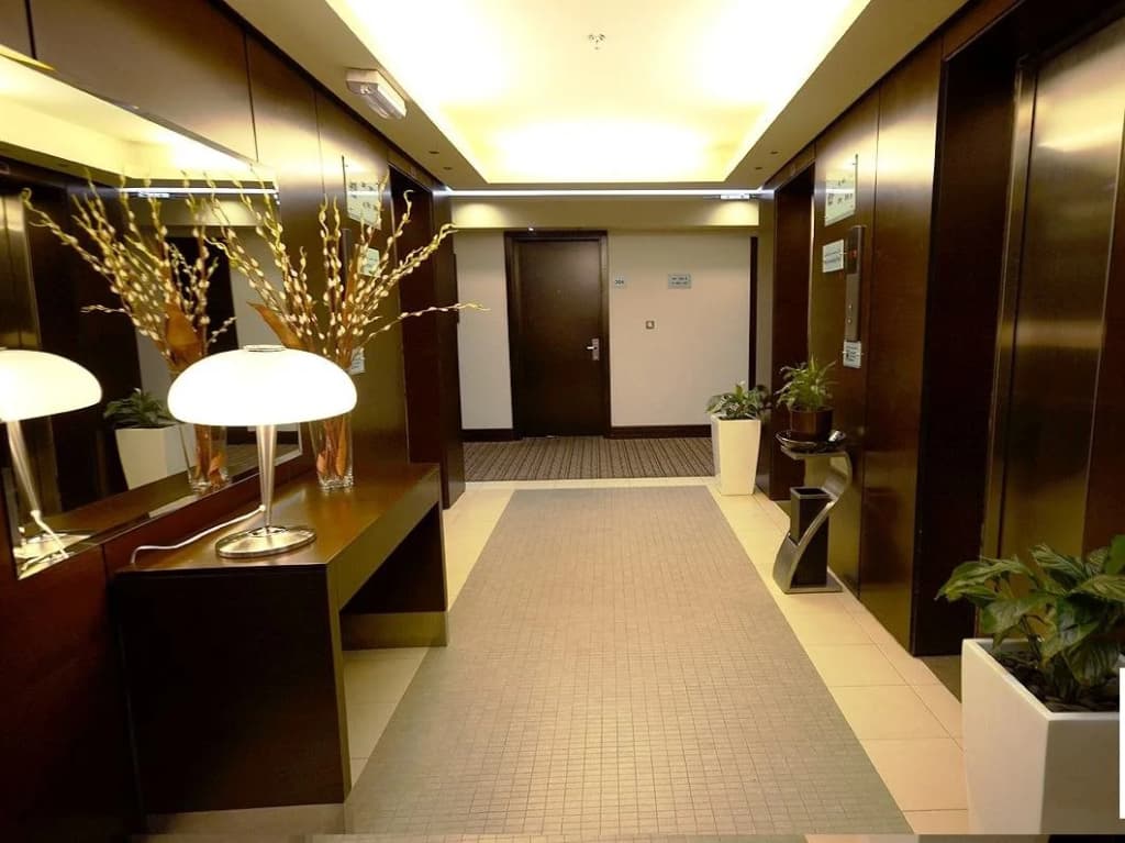 Safir Hotel Doha - photo 11