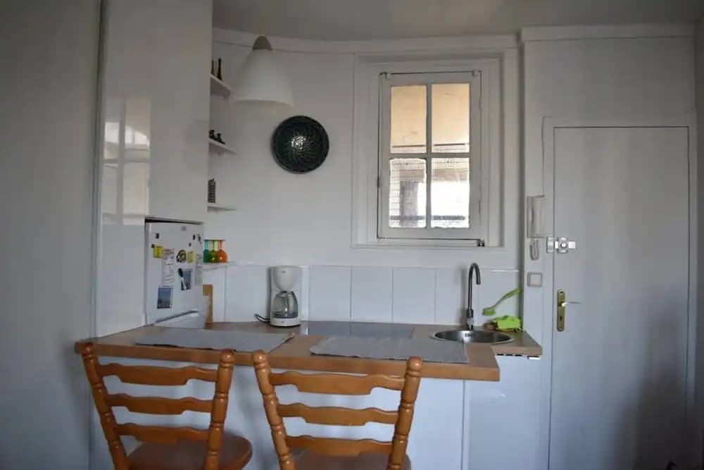 1 Bedroom Apartment With Amazing Views in Paris - photo 12