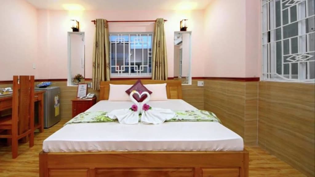 Hoa My II Hotel - photo 2