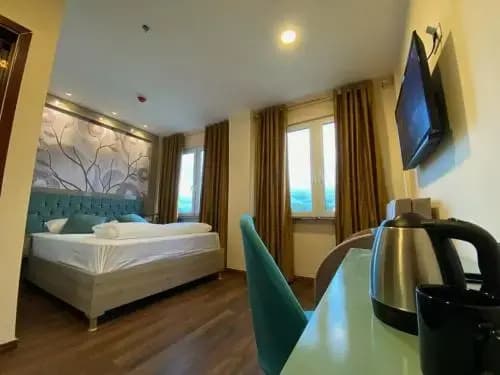 The Grand Inn Hotel - photo 7