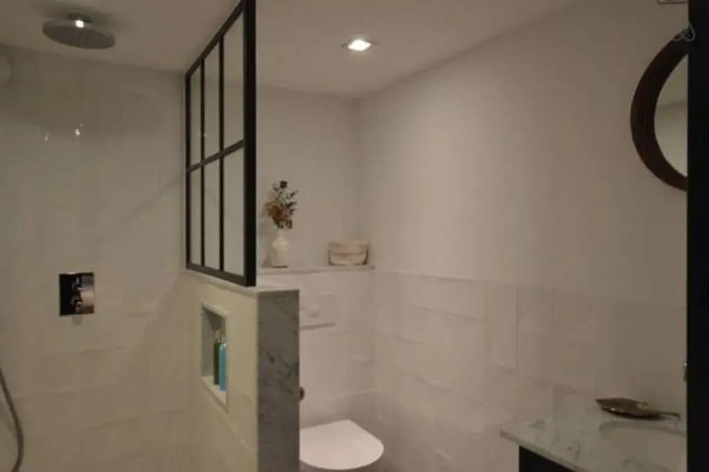 Romantic ground floor suite in Pijp near Sarphatipark - photo 7