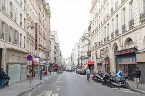 2 pièces calme et central, Paris 10ème - main photo