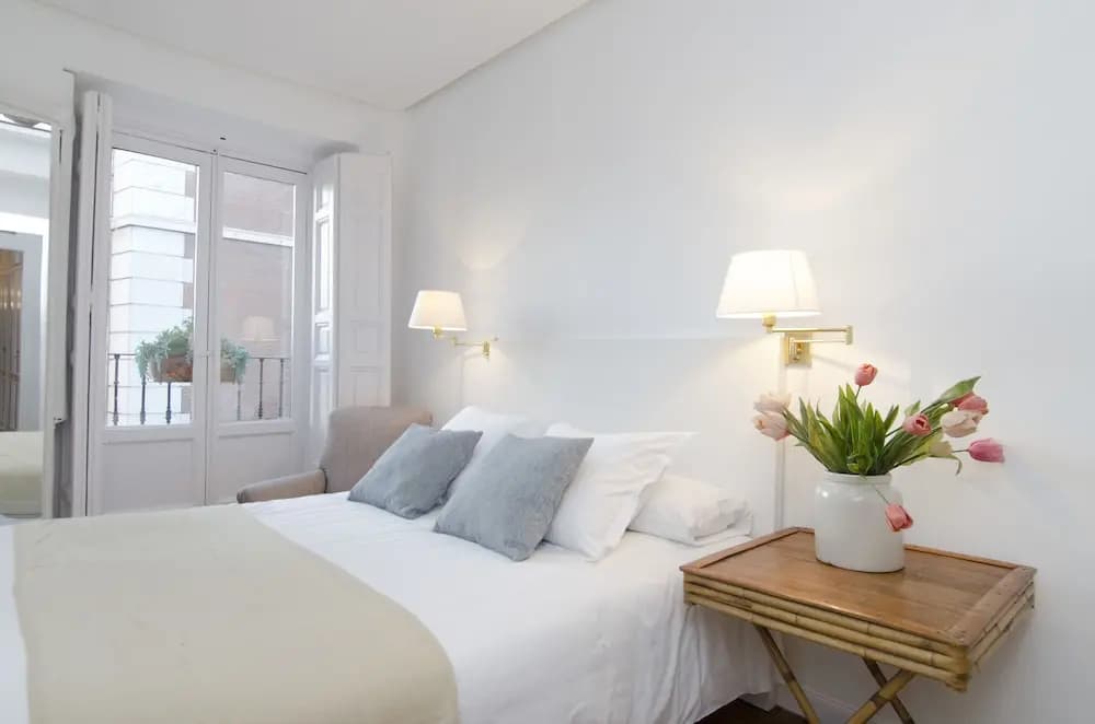 Friendly Rentals Paseo Del Prado Ii - photo 2
